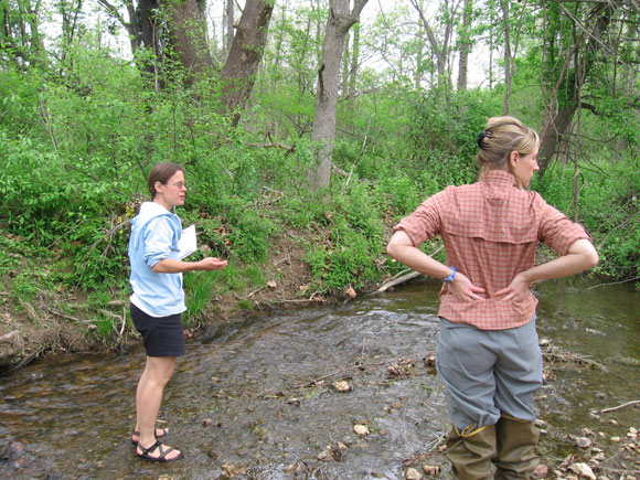 6---Suzanne-Shoemaker-and-Mary-May-conduct-the-habitat-assessment